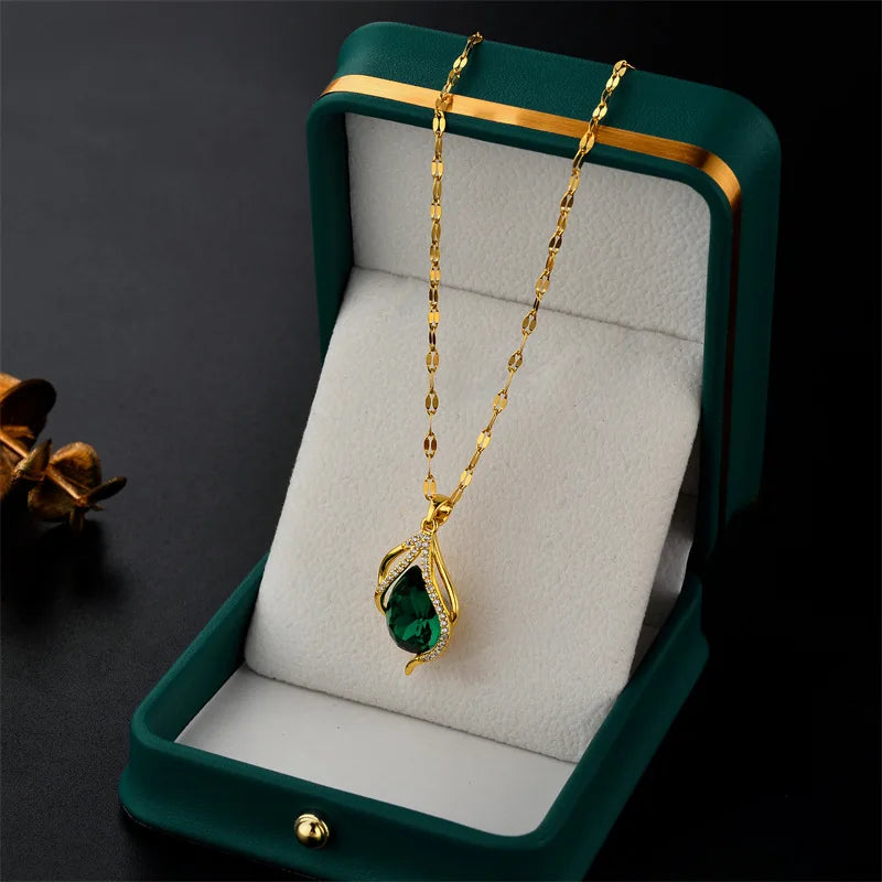 JADE - Collier en cristal vert