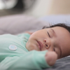 La première année de bébé : Comprendre les étapes de développement mois par mois